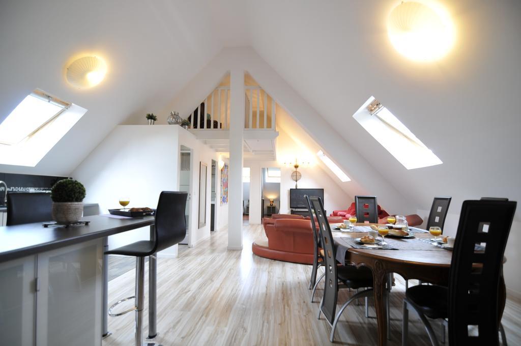 Creativ Appart Saint-Cyr-lʼÉcole Eksteriør bilde